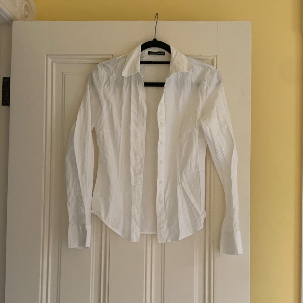 Brandy Melville Fitted White Button-Up Shirt